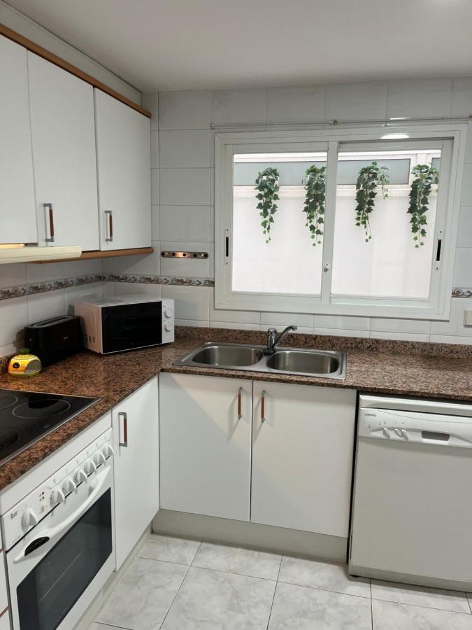 Amplio Apartamento Con Acceso Directo A Piscina Platja d'Aro Esterno foto