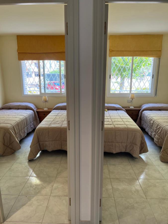 Amplio Apartamento Con Acceso Directo A Piscina Platja d'Aro Esterno foto