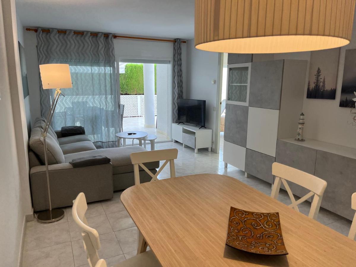 Amplio Apartamento Con Acceso Directo A Piscina Platja d'Aro Esterno foto